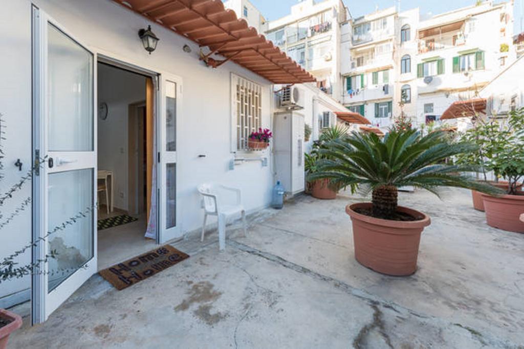 Ferienwohnung Al Cortile Bari Exterior foto